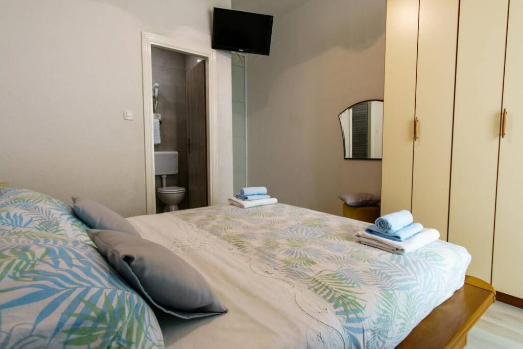 Cosey Studio Apartment For 2 Free Private Parking Makarska Extérieur photo